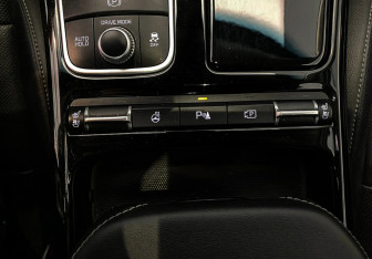 Подержанный автомобиль Kia Stinger 2021 года (15 фото)