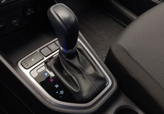 Подержанный автомобиль Hyundai Creta 2020 года (18 фото)