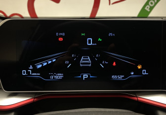 Подержанный автомобиль Geely Coolray 2023 года (23 фото)