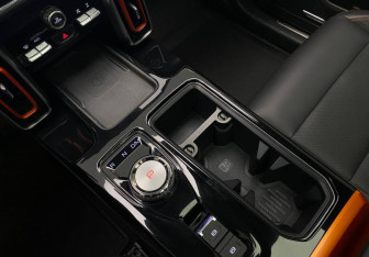 Подержанный автомобиль Haval Dargo 2023 года (9 фото)