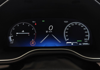 Подержанный автомобиль Toyota Avalon 2022 года (20 фото)