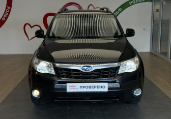 Подержанный автомобиль Subaru Forester Suv 2012 года (2 фото)