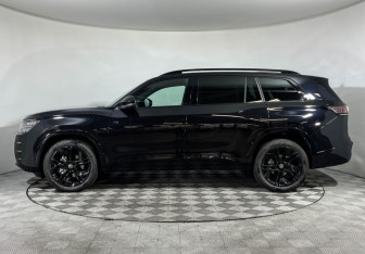 Новый Volkswagen Teramont 2025 (8 фото)