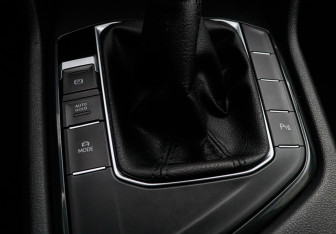 Подержанный автомобиль Volkswagen Tiguan 2021 года (18 фото)