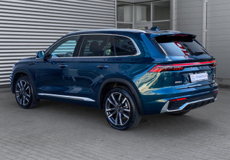 Подержанный автомобиль Geely Monjaro 2023 года (5 фото)