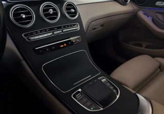 Подержанный автомобиль Mercedes-Benz GLC Coupe 2021 года (12 фото)