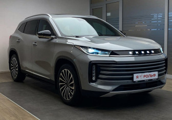 Подержанный автомобиль Exeed TXL 2022 года (3 фото)