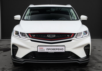 Подержанный автомобиль Geely Coolray 2022 года (2 фото)