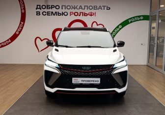 Подержанный автомобиль Geely Coolray 2024 года (2 фото)