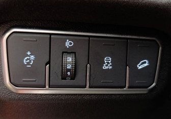 Подержанный автомобиль Tank 300 2024 года (17 фото)