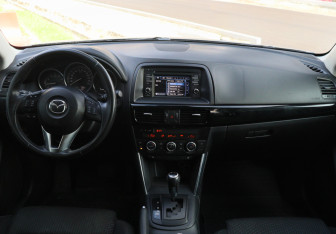 Подержанный автомобиль Mazda CX-5 2013 года (9 фото)