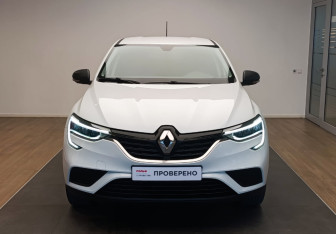 Подержанный автомобиль Renault Arkana 2020 года (2 фото)