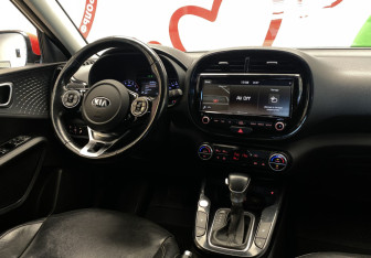 Подержанный автомобиль Kia Soul 2019 года (10 фото)