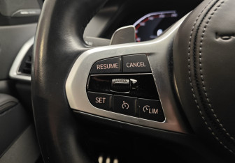 Подержанный автомобиль BMW X5 2019 года (15 фото)