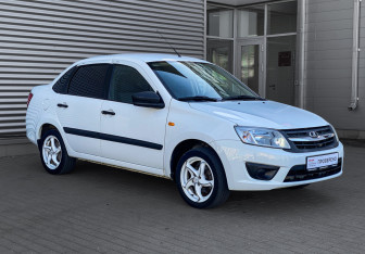Подержанный автомобиль LADA (ВАЗ) Granta Sedan 2016 года (3 фото)