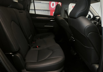 Новый Toyota Highlander 2026 (15 фото)