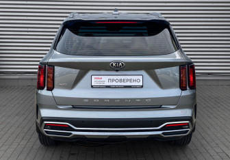 Подержанный автомобиль Kia Sorento 2020 года (6 фото)