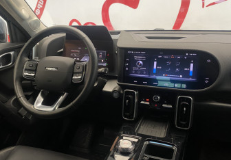 Подержанный автомобиль Haval Dargo 2023 года (10 фото)
