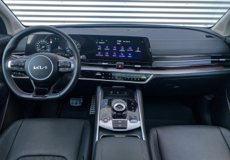 Подержанный автомобиль Kia Sportage 2024 года (13 фото)