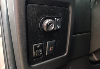 Подержанный автомобиль Nissan Qashqai 2009 года (11 фото)