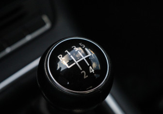 Подержанный автомобиль Volkswagen Golf Plus 2011 года (14 фото)