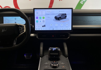 Подержанный автомобиль Jetour T2 2024 года (11 фото)