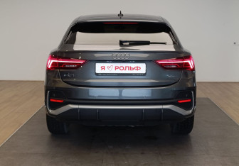 Подержанный автомобиль Audi Q3 Sportback 2021 года (5 фото)