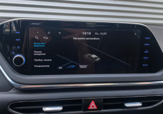 Подержанный автомобиль Hyundai Sonata 2021 года (23 фото)