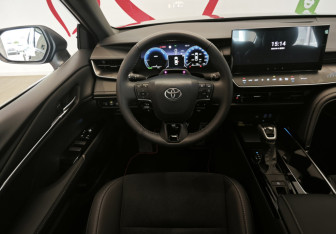 Новый Toyota Camry Sedan 2026 (8 фото)