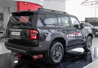 Новый Toyota Land Cruiser Prado 2025 (6 фото)