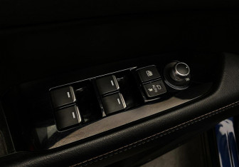 Подержанный автомобиль Mazda CX-5 2017 года (9 фото)