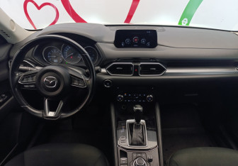 Подержанный автомобиль Mazda CX-5 2018 года (9 фото)