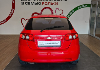 Подержанный автомобиль Chevrolet Lacetti Hatchback 2007 года (5 фото)