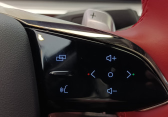 Подержанный автомобиль Exeed RX 2023 года (23 фото)