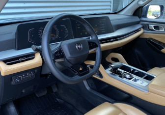 Подержанный автомобиль Changan Hunter Plus 2024 года (17 фото)