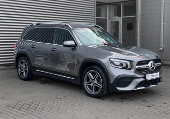 Подержанный автомобиль Mercedes-Benz GLB 2021 года (3 фото)