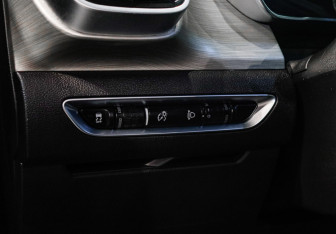 Подержанный автомобиль Belgee X50 2025 года (19 фото)