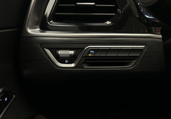 Подержанный автомобиль Geely Tugella 2021 года (17 фото)