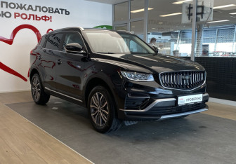 Подержанный автомобиль Geely Atlas Pro 2022 года (3 фото)