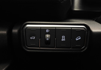 Подержанный автомобиль Haval Dargo 2023 года (18 фото)