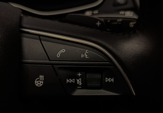 Подержанный автомобиль Audi Q5 2021 года (21 фото)