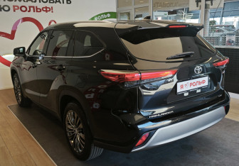 Новый Toyota Highlander 2026 (4 фото)