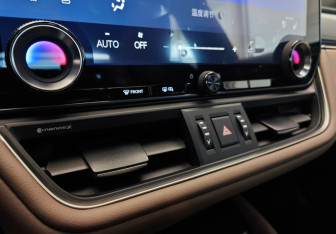 Новый Lexus ES 2025 (19 фото)