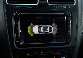 Подержанный автомобиль Volkswagen Golf Hatchback 2012 года (16 фото)