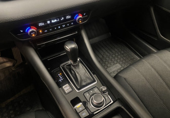 Подержанный автомобиль Mazda 6 Sedan 2020 года (13 фото)