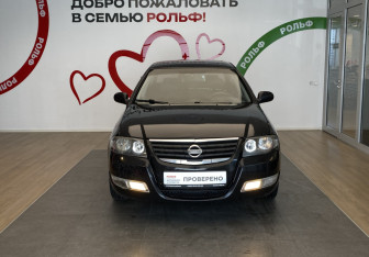 Подержанный автомобиль Nissan Almera Classic 2011 года (2 фото)