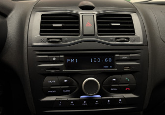 Подержанный автомобиль LADA (ВАЗ) Granta Sedan 2023 года (14 фото)