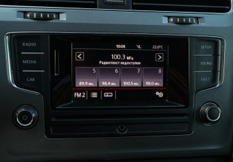 Подержанный автомобиль Volkswagen Golf Hatchback 2013 года (13 фото)