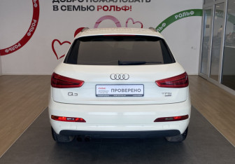 Подержанный автомобиль Audi Q3 2013 года (5 фото)
