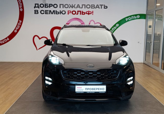 Подержанный автомобиль Kia Sportage 2021 года (2 фото)